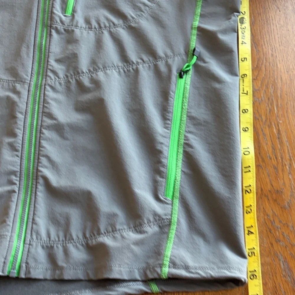 Eddie Bauer Mens Gray Windbreaker Lime Green Accents Zippered Pocket Size L